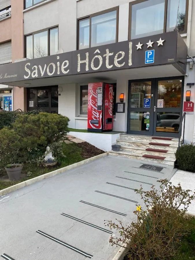 Savoie Hotel aux portes de Genève Saint-Julien-en-Genevois