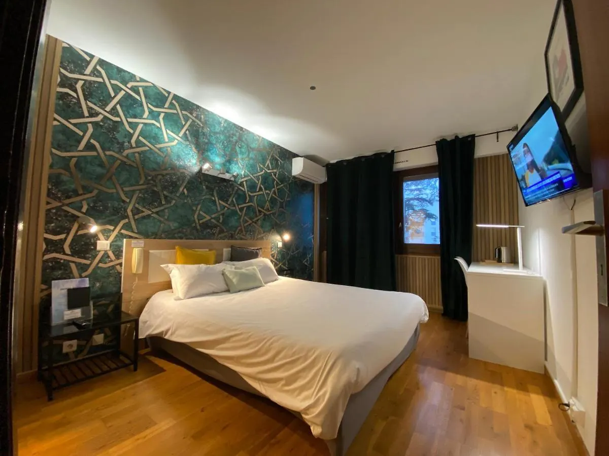 Savoie Hotel Aux Portes De Geneve Saint-Julien-en-Genevois
