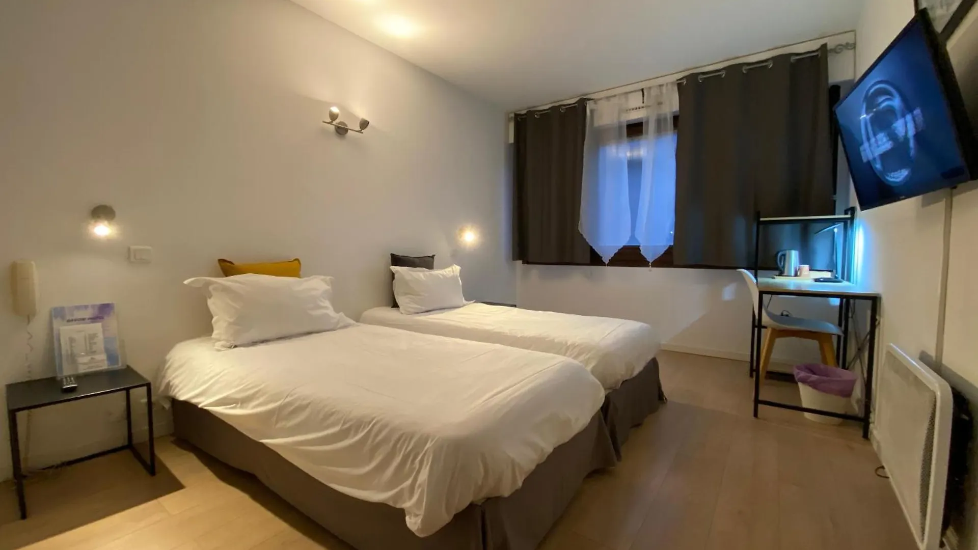 Savoie Hotel aux portes de Genève Saint-Julien-en-Genevois