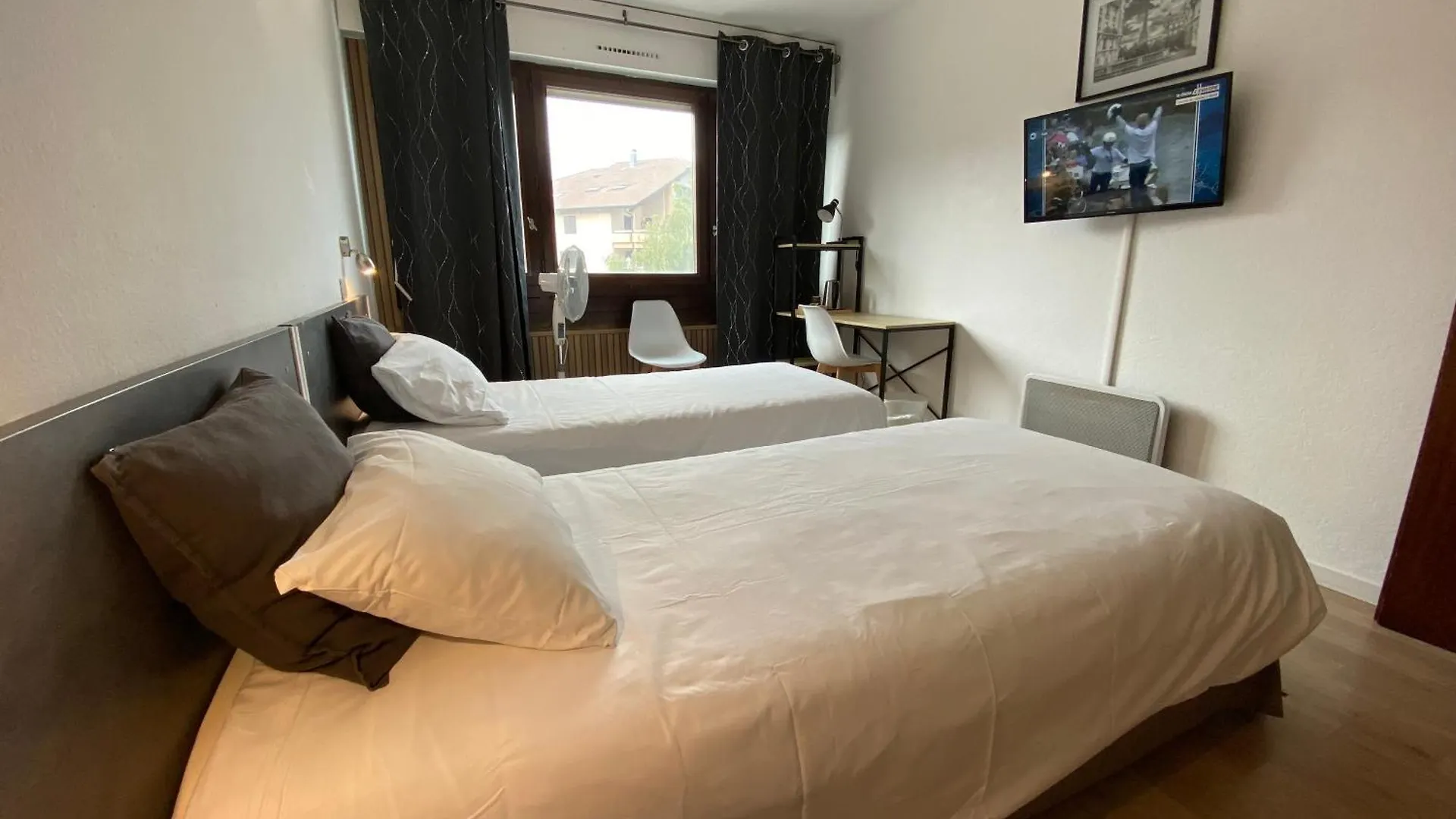 Savoie Hotel Aux Portes De Geneve Saint-Julien-en-Genevois