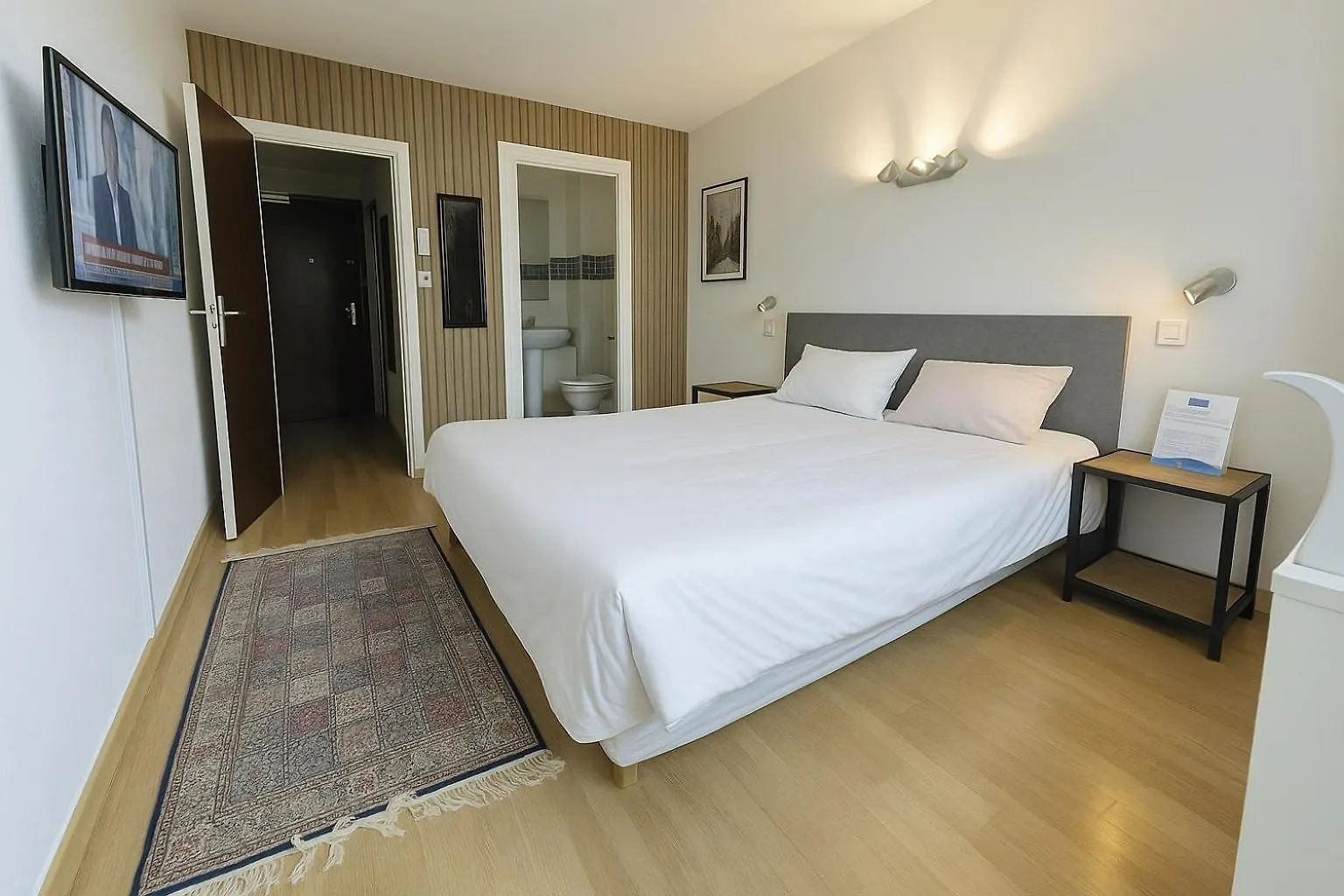 Savoie Hotel Aux Portes De Geneve Saint-Julien-en-Genevois Francia