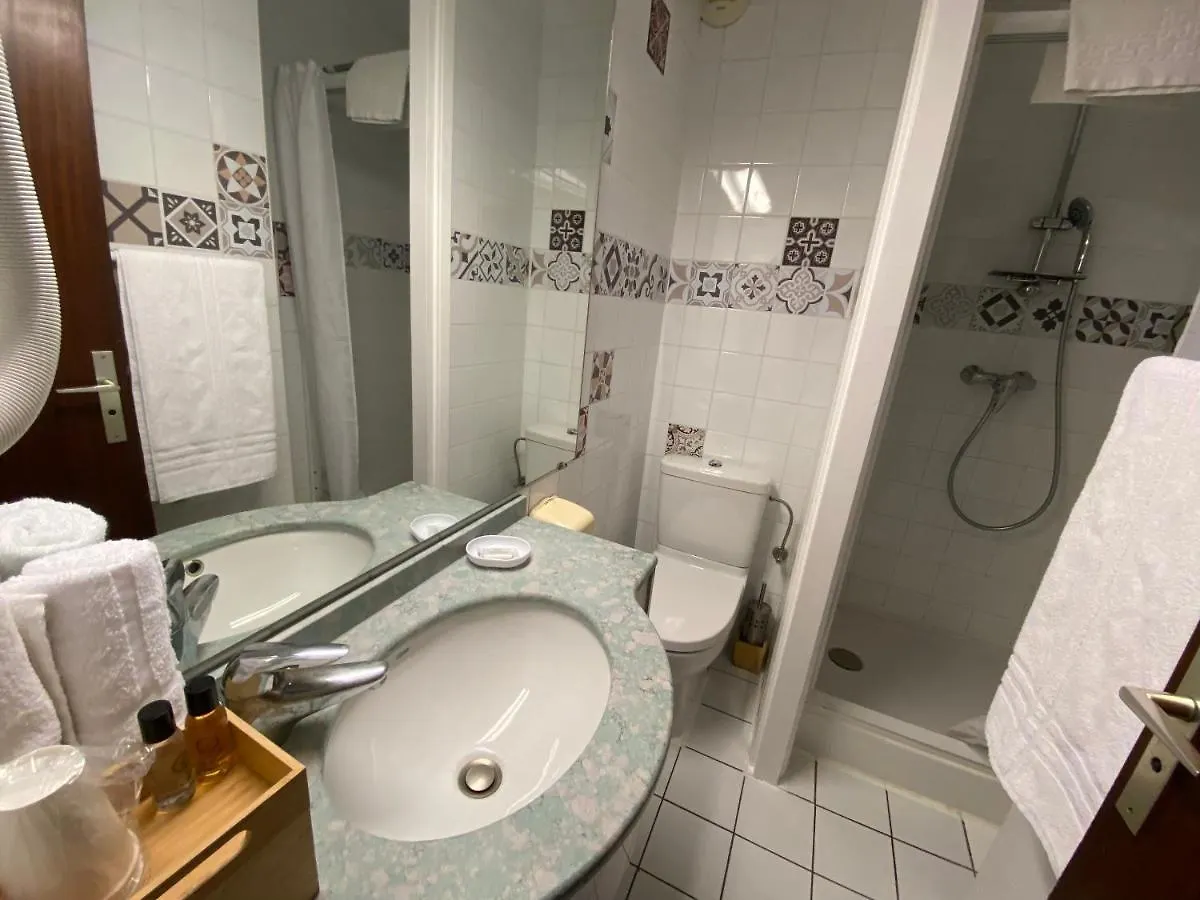 Savoie Hotel Aux Portes De Geneve 圣朱利安恩因